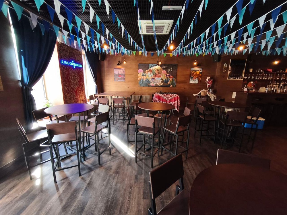 Сеть баров "Место Собрания"