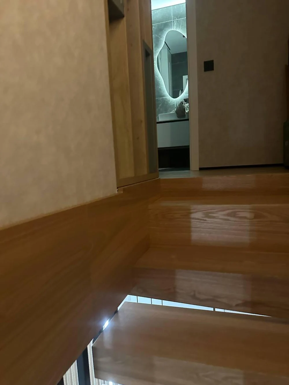 "Консольная" лестница